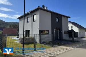 Neubau ohne Baustress und (Kosten-)Risiko in traumhafter Sonnenlage – Die vollständige Adresse der Immobilie erhältst du vom Anbieter., 76891 Erlenbach bei Dahn – Vorschaubild 1