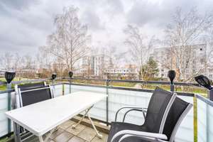 Helle 3-Zimmer-Wohnung mit Balkon im 2. OG in München-Am Hart an der Panzer-Wiese