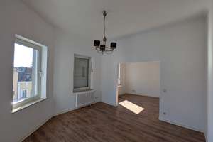 Helle 2,5-Zimmer Wohnung im 2. OG in Gladbach – Barbarossastr 1, 41061 Gladbach, Mönchengladbach – Vorschaubild 3