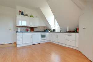Stilvoll wohnen im Westend – hochwertige 2,5-Zimmer-Wohnung mit Loggia – 60325 Westend-Süd, Frankfurt am Main – Vorschaubild 5