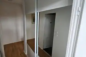Property thumbnail 11