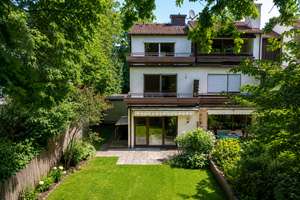 Ihr neues Zuhause im Grünen – Großzügiges Reihenendhaus mit sonnigem Garten – Die vollständige Adresse der Immobilie erhältst du vom Anbieter., 82166 Gräfelfing – Vorschaubild 2