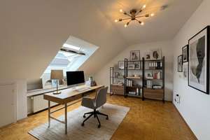 Oberkassel | 2-Zimmer-Wohnung mit zwei Balkonen und zusätzlicher Nutzfläche – ideal für Homeoffice – Die vollständige Adresse der Immobilie erhältst du vom Anbieter., 40547 Niederkassel, Düsseldorf – Vorschaubild 2