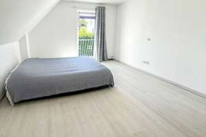 Modernes Familienzuhause unter Kastanien: Gartenidylle, Carport, Wärmepumpe, PV-Anlage – Die vollständige Adresse der Immobilie erhältst du vom Anbieter., 23569 Kücknitz, Lübeck – Vorschaubild 17