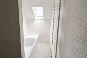Altbau 4 Zimmer Dachgeschosswohnung im Gründerzeitviertel in Mönchengladbach – Die vollständige Adresse der Immobilie erhältst du vom Anbieter., 41061 Gladbach, Mönchengladbach – Vorschaubild 12