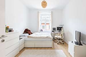 Altbaucharme trifft moderne Ausstattung: Sanierte Wohnung mit Balkon in Düsseldorf-Eller – Die vollständige Adresse der Immobilie erhältst du vom Anbieter., 40231 Eller, Düsseldorf – Vorschaubild 3