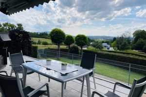 Idyllisch! Schönes Haus mit wunderschönem Gartengrundstück in Aussichtslage und großer Doppelgarage – Göppingen (Kreis) – Vorschaubild 10