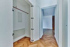 Provisionsfrei: Außergewöhnliche Dachgeschosswohnung mit Blick über Berlin und toller Dach-Terrasse – Die vollständige Adresse der Immobilie erhältst du vom Anbieter., 10117 Mitte (Ortsteil), Berlin – Vorschaubild 8