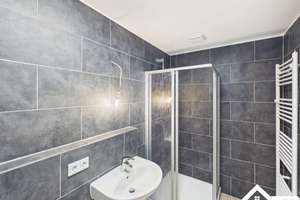 Erstbezug nach Komplettsanierung – helle Wohnung im 1. OG inkl. Einbauküche – Repkowstraße 9, 39122 Salbke, Magdeburg – Vorschaubild 2