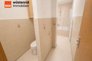 Fast 100 qm Wohnfläche auf 4,5 Zimmer im beliebten Neudorf, mit kleinem Balkon in Bahnhofsnähe! – Die vollständige Adresse der Immobilie erhältst du vom Anbieter., 47057 Neudorf-Süd, Duisburg – Vorschaubild 2
