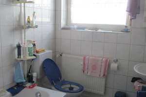 Grundsolides Zweifamilien-Reihenmittelhaus in Aalen-Triumphstadt! – Die vollständige Adresse der Immobilie erhältst du vom Anbieter., 73431 südliche Bahnlinie, Aalen – Vorschaubild 6