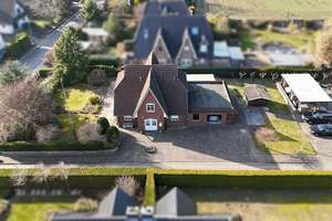 Großzügiges Einfamilienhaus auf weitläufigem Grundstück in ruhiger Lage von Halstenbek. – Die vollständige Adresse der Immobilie erhältst du vom Anbieter., 25469 Halstenbek – Vorschaubild 3