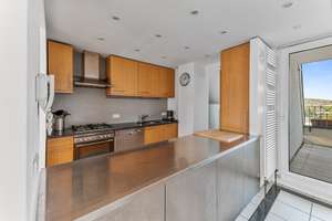 Property thumbnail 28