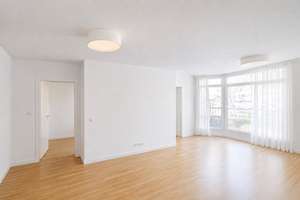Dein Platz in der Maxvorstadt: Helle 2-Zimmer-Wohnung mit Balkon – Die vollständige Adresse der Immobilie erhältst du vom Anbieter., 80333 Augustenstraße, München – Vorschaubild 4