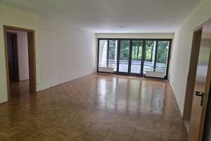 Perfekt: Eigentumswohnung, 2 Balkone, Lage, Garten, Garage – Hohenstaufenallee 22, 45888 Bulmke-Hüllen, Gelsenkirchen – Vorschaubild 2