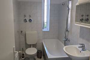 Helle & gemütliche, möblierte 1-Zimmer-Wohnung in Friedrichshain – Neue Bahnhofstraße, 10245 Berlin 23, 10245 Friedrichshain, Berlin – Vorschaubild 4