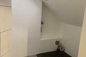 Schicke Dachgeschoss Wohnung in verkehrsberuhigter Lage – Ophoffstraße 9, 45309 Schonnebeck, Essen – Vorschaubild 14