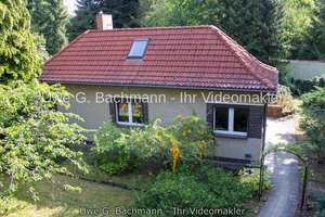 Berlin/Mahlsdorf-Süd: Zweigenerationenhaus oder möchten Sie gerne gleichzeitig wohnen und arbeiten? – Die vollständige Adresse der Immobilie erhältst du vom Anbieter., 12623 Mahlsdorf, Berlin – Vorschaubild 2