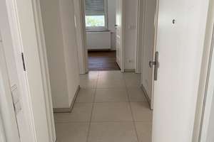 Frisch renovierte 3-Zimmer-Wohnung mit Balkon in zentraler Lage von Pfersee – Luitpoldstr 13, 86157 Pfersee-Süd, Augsburg – Vorschaubild 3
