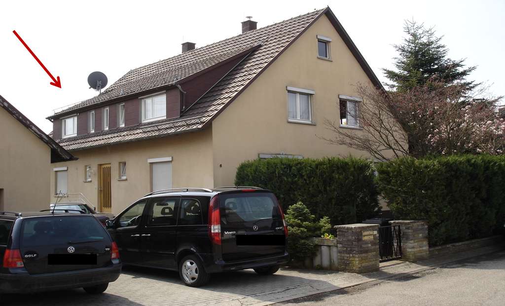 Immobilie in Ohmden - Charmante Haushälfte im DG in Ohmden - Bild 0