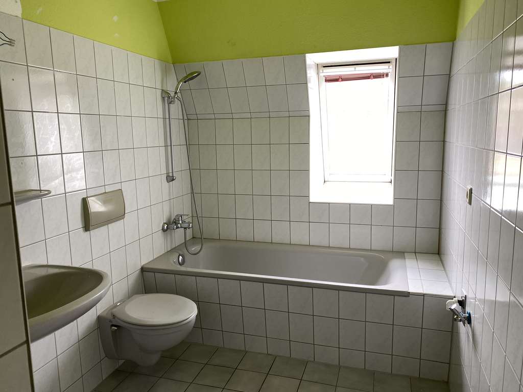 Immobilie in Borkwalde - großzügige Dachgeschosswohnung in ruhigem Umfeld - Bild 3