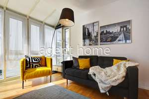 MÖBLIERT - ZUM WOHNEN UND WOHLFÜHLEN - Gemütliche Wohnung mit Balkon