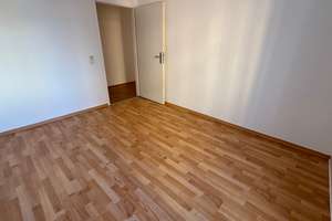 3. OG/ großes Wohnzimmer + Balkon / Stellplatz mögl. ! – Palmstraße 8, 9130 Sonnenberg, Chemnitz – Vorschaubild 23