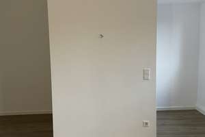 Charmante 1-Zimmer-Wohnung in Köln-Neuehrenfeld mit hochwertiger Maßküche – Die vollständige Adresse der Immobilie erhältst du vom Anbieter., 50825 Neuehrenfeld, Köln – Vorschaubild 6