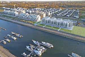 Exklusive Komfortwohnung mit malerischem Wasserblick – Schlaf- und Wohnzimmer mit Zugang zum Balkon – Gelsenkirchen – Vorschaubild 5