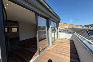 Kernsaniert! Modernes Penthouse klimatisiert im Herzen von Bonn Oberkassel – Die vollständige Adresse der Immobilie erhältst du vom Anbieter., 53227 Oberkassel, Bonn – Vorschaubild 4