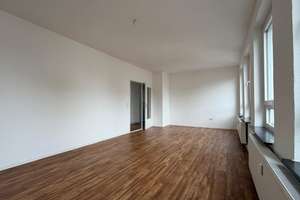 Bremen-Neustadt - helle 3-Zimmer-Wohnung mit neuwertiger Einbauküche – Westerstraße 98/104, 28199 Alte Neustadt, Bremen – Vorschaubild 2
