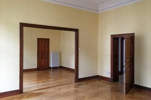 Exklusive, traumschöne 5-Zimmer-Altbau-Wohnung mit 2 Balkonen und Einbauküche in Düsseldorf – Die vollständige Adresse der Immobilie erhältst du vom Anbieter., 40227 Oberbilk, Düsseldorf – Vorschaubild 3