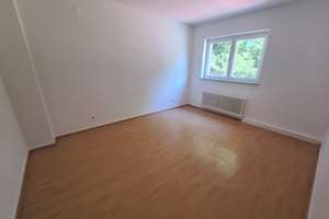 helle 3,5 Raum EG-Wohnung mit Balkon! Neues Bad! – Kurt-Schumacher-Straße 120, 45881 Schalke-Nord, Gelsenkirchen – Vorschaubild 5