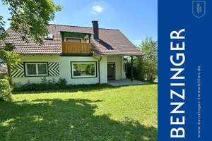 Ihr Rückzugsort im Grünen mit Kaminofen, Loggia und herrlicher Aussicht