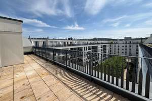 Penthouse-Wohnung in den Pariser Höfen! Großzügige 2-Zimmer-Wohnung mit zwei Dachterrassen – Die vollständige Adresse der Immobilie erhältst du vom Anbieter., 70173 Europaviertel, Stuttgart – Vorschaubild 2