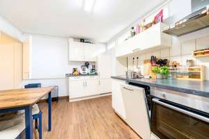 Wohn- u. Geschäftshaus (ca. 415 m²) mit 5 Wohnung u. großer Gewerbefläche im EG in KN-Wollmatingen – Die vollständige Adresse der Immobilie erhältst du vom Anbieter., 78467 Wollmatingen, Konstanz – Vorschaubild 21