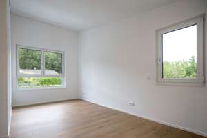 Neubau-Reiheneckhaus mit schönem Ausblick in Nittendorf – Am Nickelberg 22b, 93152 Nittendorf – Vorschaubild 17