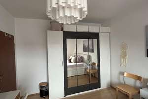 Wohnen mit Charakter: 3-Zimmer-Dachgeschosswohnung in Mönchengladbach – Taunusstraße 98, 41236 Geistenbeck, Mönchengladbach – Vorschaubild 2