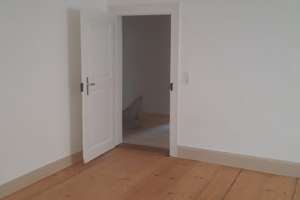 Traumhafte 3-Zimmer-Altstadtwohnung mit Balkon & hochwertiger Küche – Mittlerer Lech 16, 86150 Lechviertel, östl. Ulrichsviertel, Augsburg – Vorschaubild 4