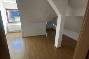 +++ 2- Zimmerwohnung in historischem Altbau +++ – Lutherstraße 21, 6667 Weißenfels – Vorschaubild 6