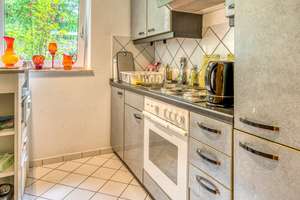 Großes Einfamilienhaus mit Einliegerwohnung in begehrter Wohnlage von Nikolausberg zur Miete – Die vollständige Adresse der Immobilie erhältst du vom Anbieter., 37077 Nikolausberg, Göttingen – Vorschaubild 15