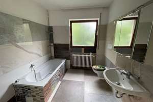 Modernisierter Bungalow  mit ELW und großem Garten  in  Topwohnlage – Die vollständige Adresse der Immobilie erhältst du vom Anbieter., 65795 Hattersheim am Main – Vorschaubild 10