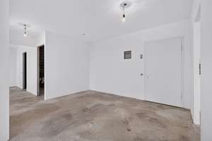 Milbertshofen: 3 Zi. | ca. 91 m² | 4. OG | gr. Balkon | techn. kernsaniert | 2 Bäder | offene Küche – Die vollständige Adresse der Immobilie erhältst du vom Anbieter., 80807 Milbertshofen, München – Vorschaubild 4