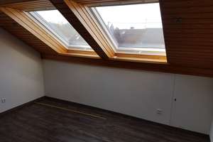 Sonnige 2-Raum-DG-Wohnung in Reutlingen-Ohmenhausen – Die vollständige Adresse der Immobilie erhältst du vom Anbieter., 72770 Ohmenhausen, Reutlingen – Vorschaubild 4