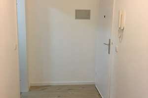 Vermietete Einzimmer-Wohnung mit Loggia und Parkplatz
für Kapitalanleger oder Selbstnutzung – 60388 Seckbach, Frankfurt am Main – Vorschaubild 13
