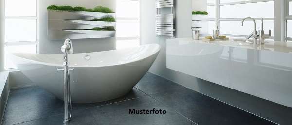 4-Zimmer-Wohnung mit Stellplätzen, Gütersloh Kreis – Bild 1