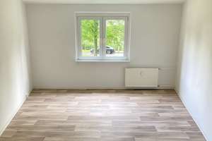ERDGESCHOSSWOHNUNG in Neu-Olvenstedt! – Olvenstedter Chaussee 143, 39130 Neu Olvenstedt, Magdeburg – Vorschaubild 2