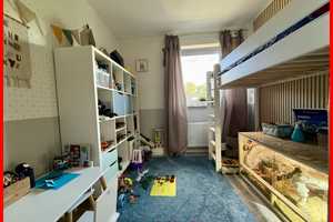 ***Reserviert***
Stilvoll modernisiertes Reihenhaus mit schönem Garten, Kaminofen und PV-Anlage! – Heinsberg (Kreis) – Vorschaubild 20