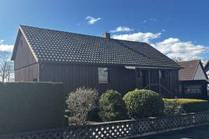 Traumhafter Bungalow mit Gartenparadies – Die vollständige Adresse der Immobilie erhältst du vom Anbieter., 38723 Seesen – Vorschaubild 1