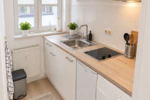 Frisch renoviertes 1-Zimmer-Apartment mit eigener Küche & eigenem Bad | Mannheim K2,9 | Ab 01.10. – 68161 Innenstadt/Jungbusch, Mannheim – Vorschaubild 3